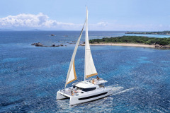 Bali 4.4 sailing
