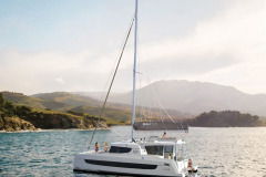 Bali 4.4 sailing