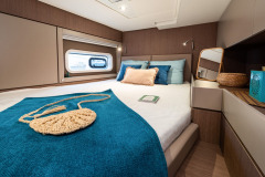 BALI 4.6 catamaran interior