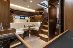 bavaria-mb-srline-sr41-interior-keyvisual
