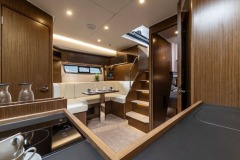 csm_bavaria-mb-srline-sr41-highlights-crosslink-3spalter-interior_436943c7cf