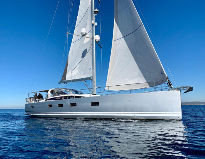 2019 Jeanneau 64 yacht