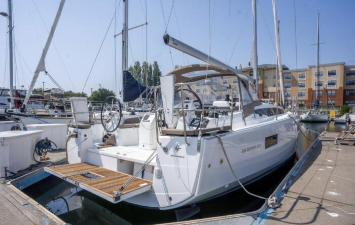 2020 Jeanneau 410 sailboat