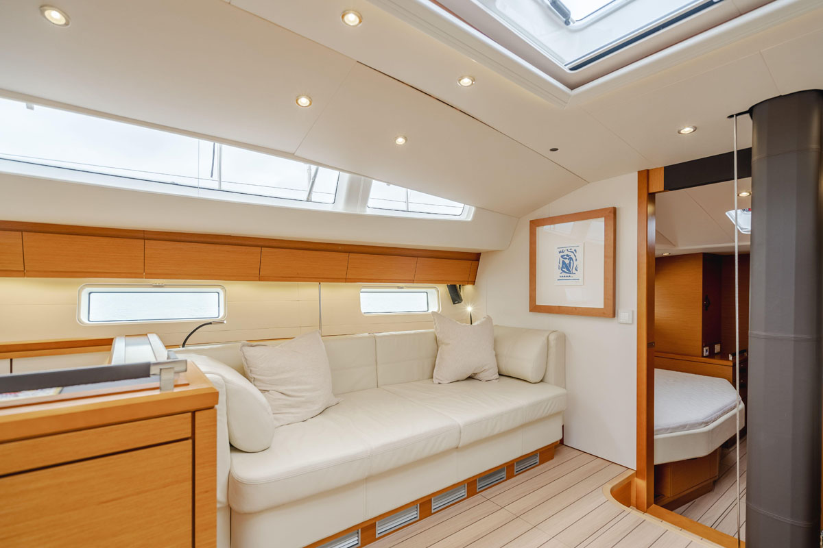2018 Jeanneau 64