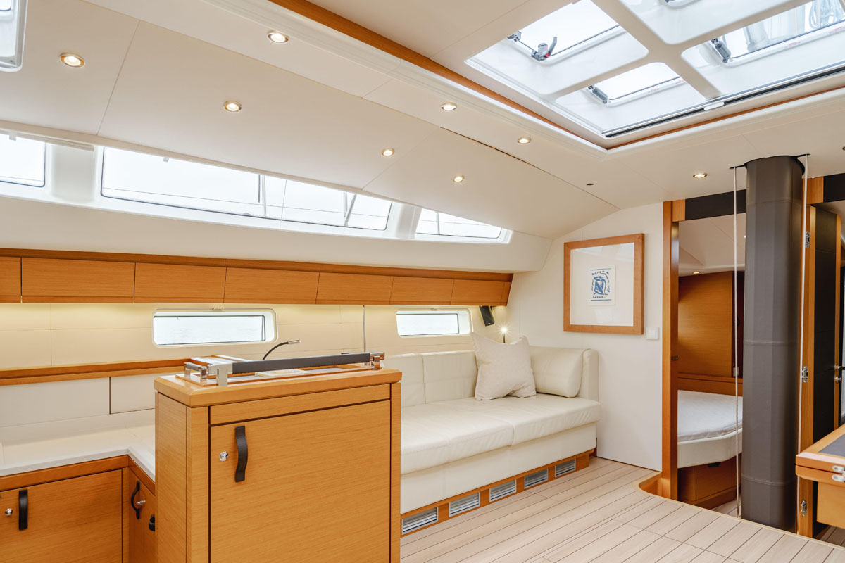 2018 Jeanneau 64