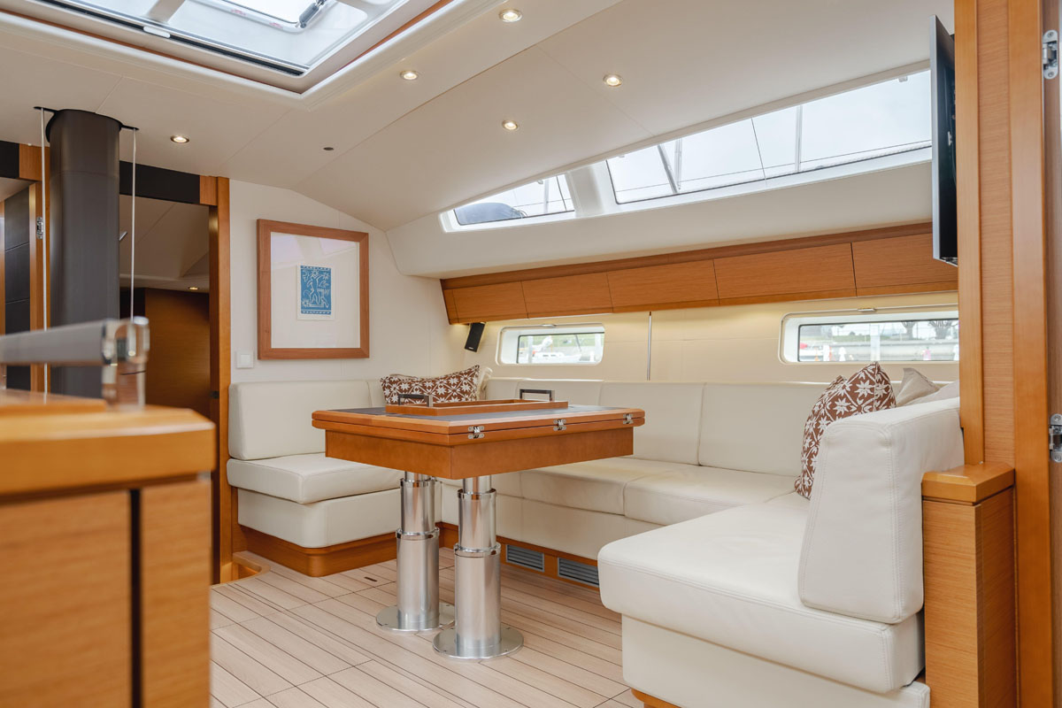 2018 Jeanneau 64