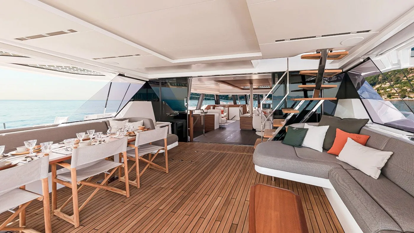Thira 80 yacht