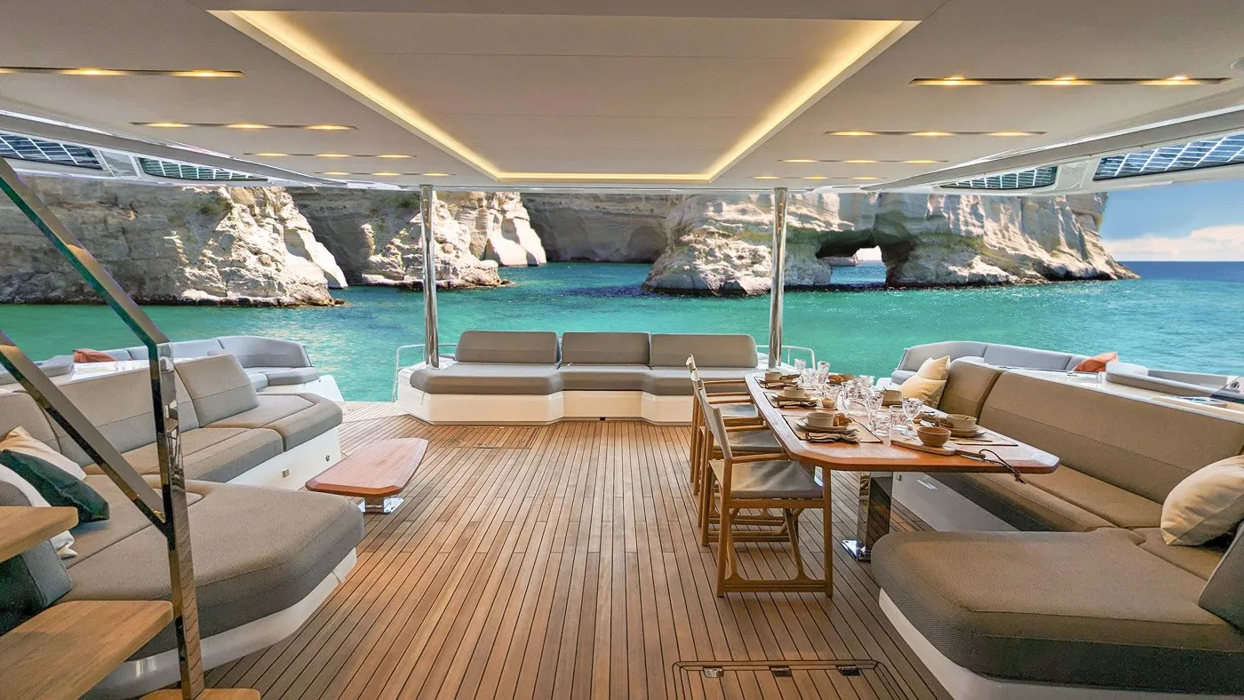Thira 80 yacht