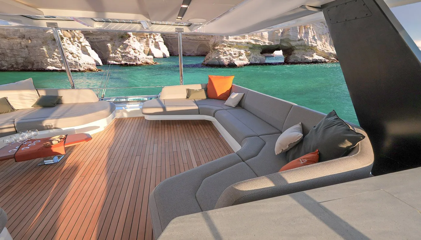 Thira 80 yacht
