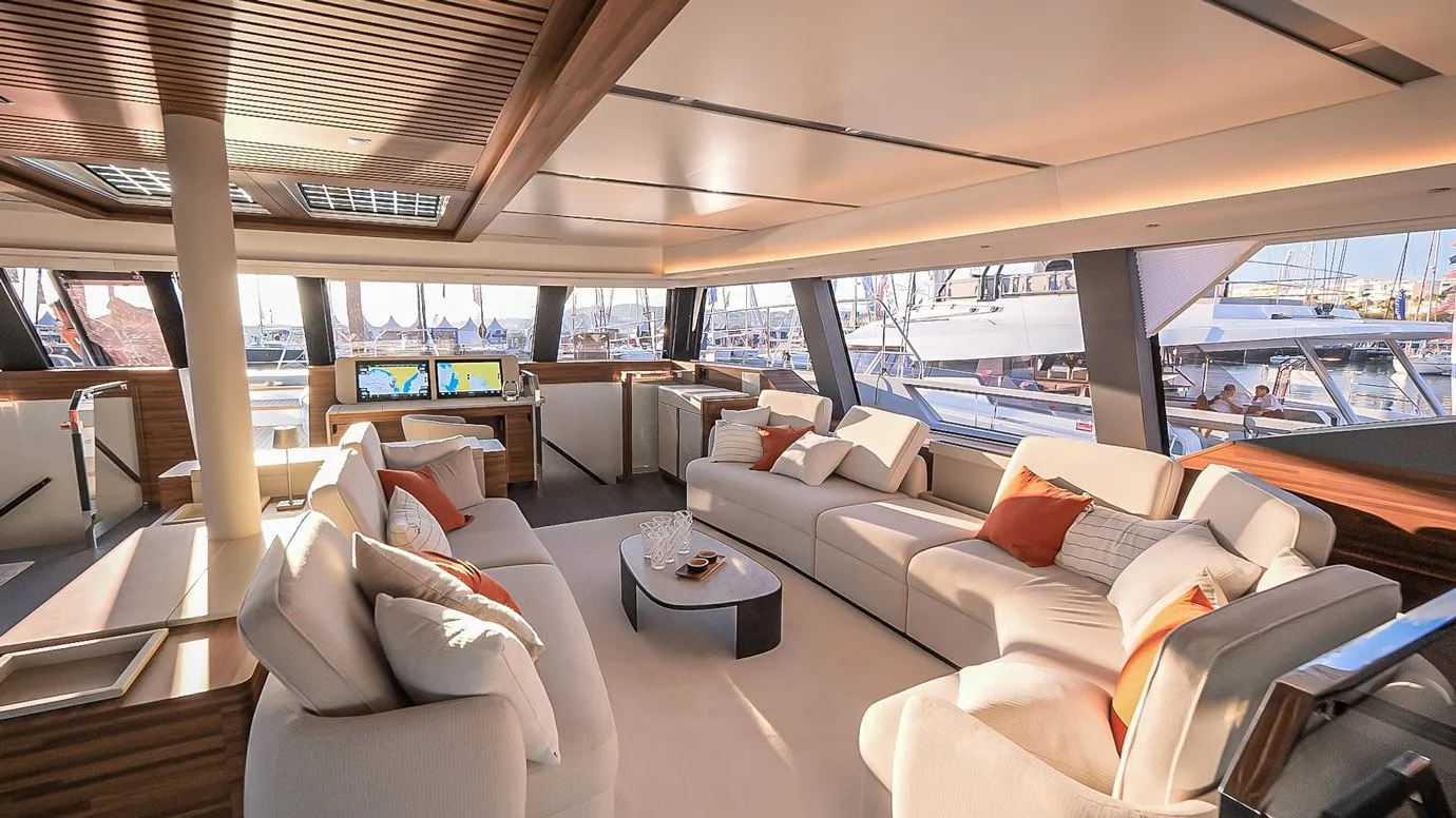 Thira 80 yacht